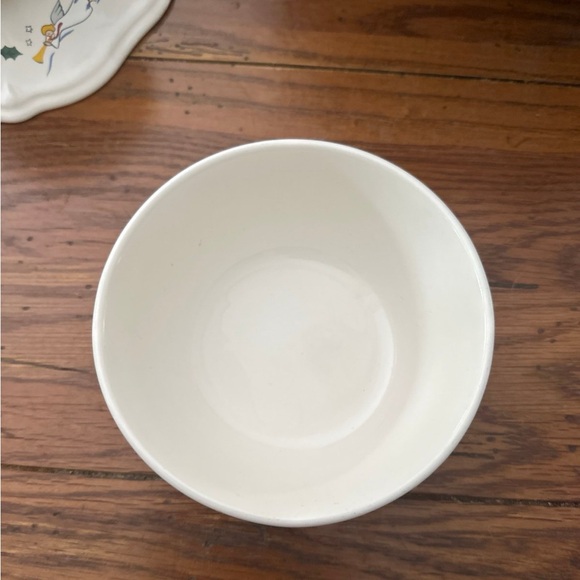 Pfaltzgraff Snow Village basketweave accent bowl - Picture 2 of 5